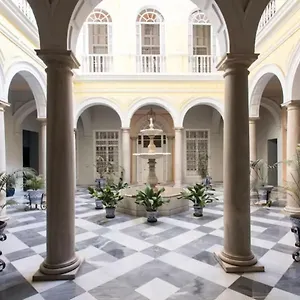 luxury-duplex-in-historic-building-with-parking.es-andalucia.com/